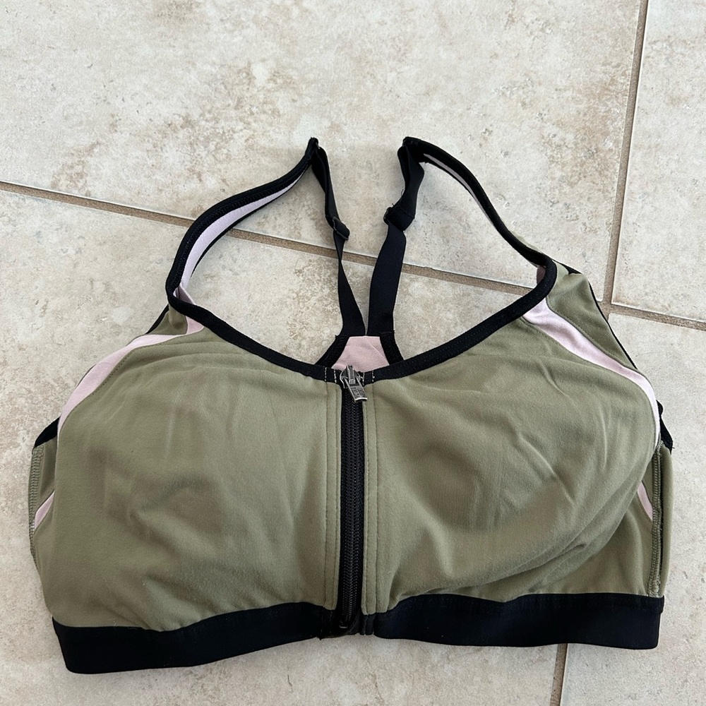 Victoria Secret Sports bra